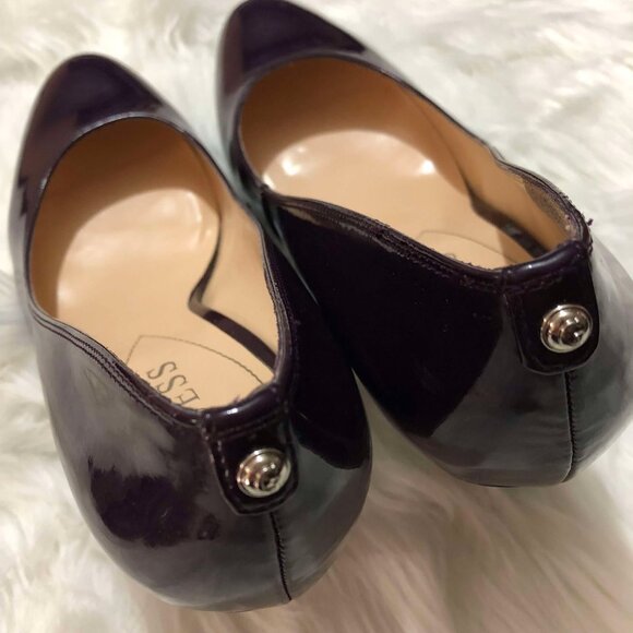 Dark Purple Guess Heels (9) - Picture 7 of 12